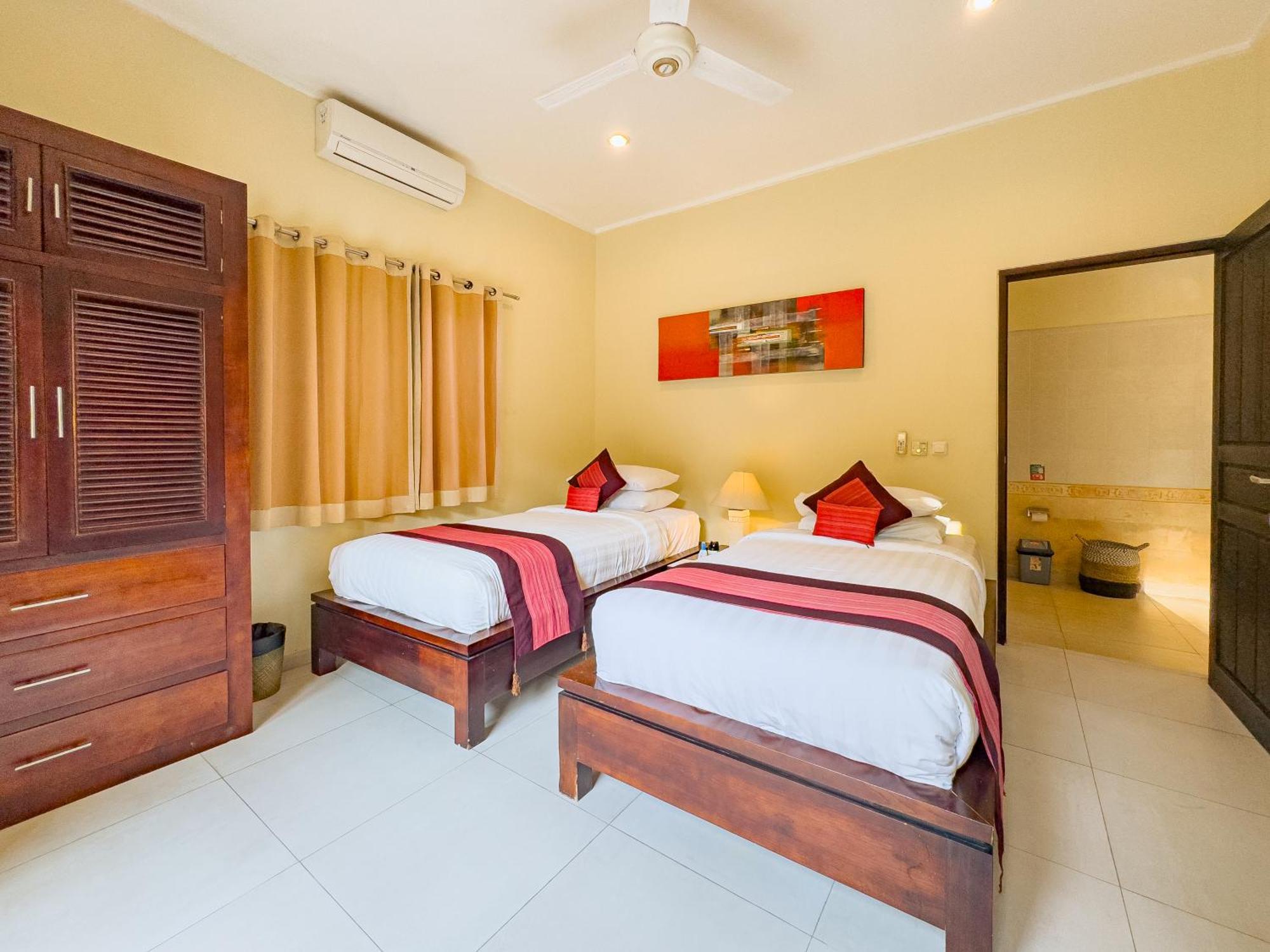Villa Bugis Abimanyu Seminyak Kamer foto