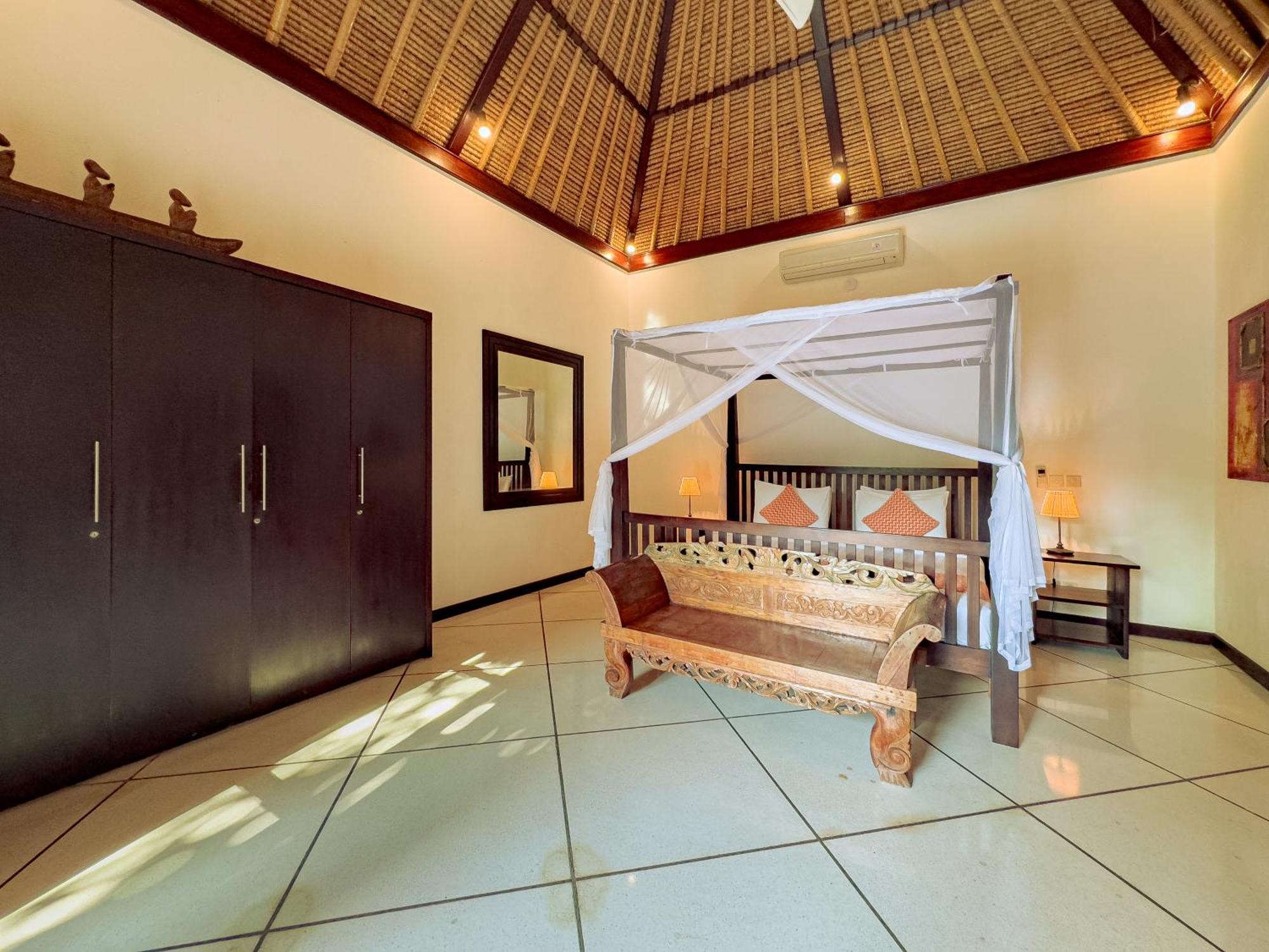 Villa Bugis Abimanyu Seminyak Kamer foto